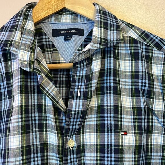 Tommy Hilfiger Mens Plaid Button Down Classic Preppy Academia Office Blue Small - Picture 2 of 9